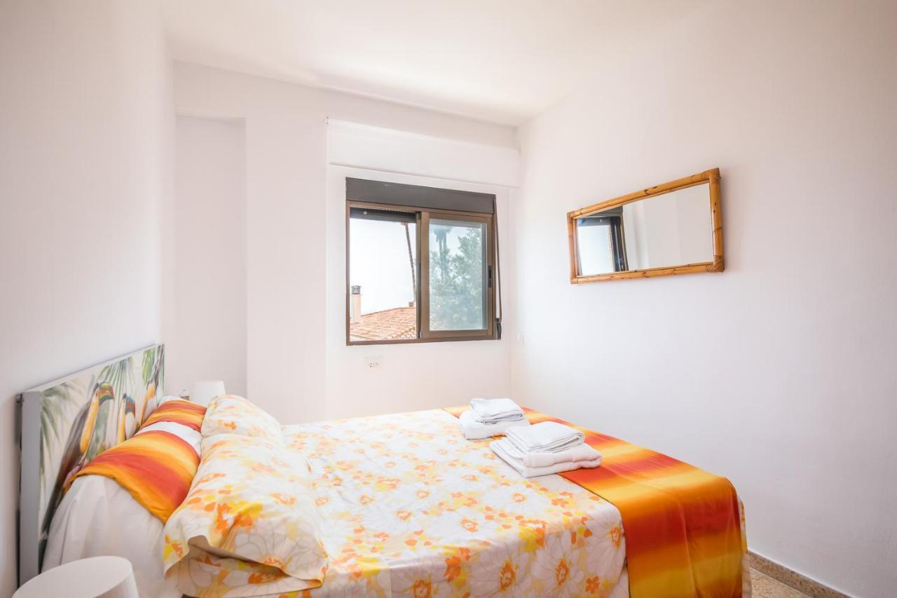 Isola Beachside Apartment Valencia Exteriör bild