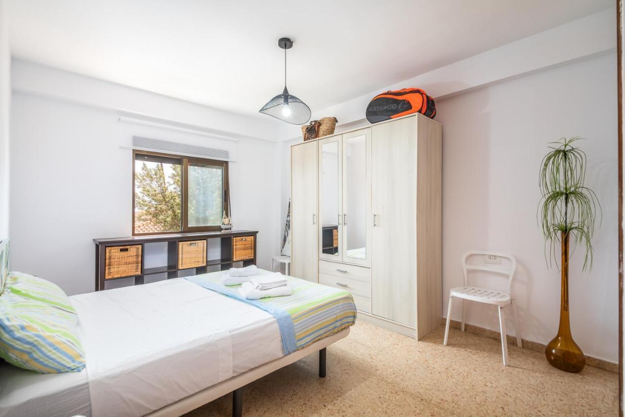 Isola Beachside Apartment Valencia Exteriör bild